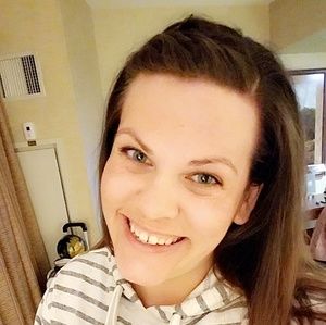 Meet your Posher, Jenna